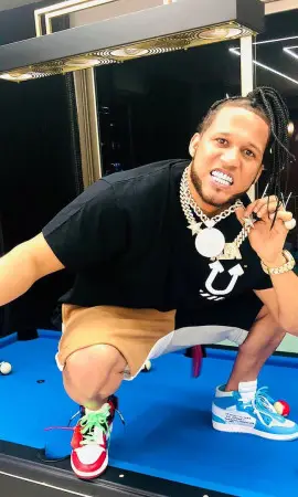El Alfa El Jefe wearing Supreme other