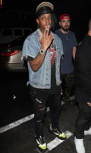 Ski Mask The Slump God wearing Gucci sock