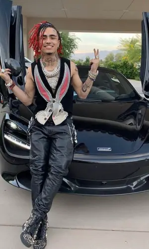 Lil Pump wearing Gucci other