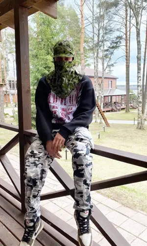 Obladaet wearing Nike other