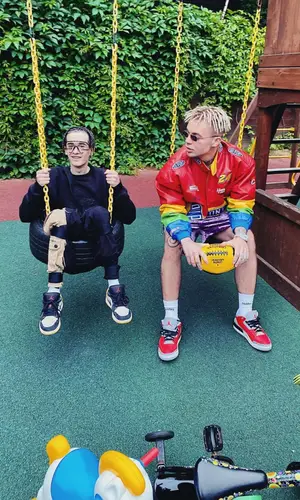 Элджей wearing Chase Authentics jacket