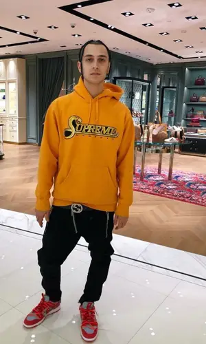 Yanix wearing Nike other