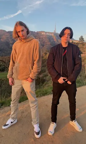 Flesh’s Outfit in Calvin Klein Jacket, Dolce & Gabbana Sneakers & Gucci Belt (2020)