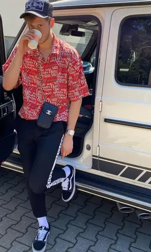 Алексей Миранчук wearing Chrome Hearts cap