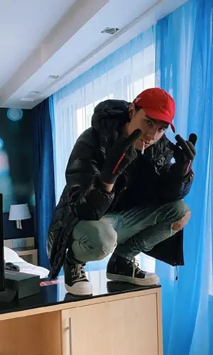 Flesh’s Outfit in C.P. Company Jacket, Balmain T-Shirt & Prada Cap (2020)