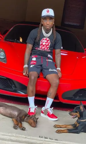 Jacquees wearing Bape sock