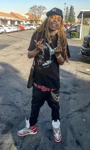 Chris King wearing LaRopa hat
