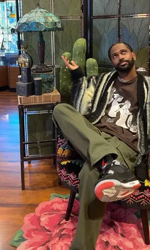 Big Sean wearing Jordan sneakers
