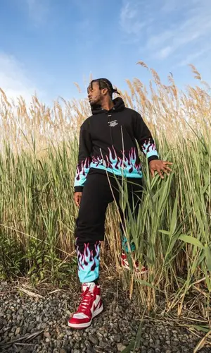 Ryann Graham wearing BooHooMan pants