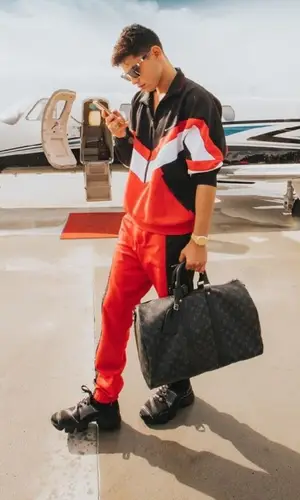 Ryan Garcia wearing Gucci eyewear