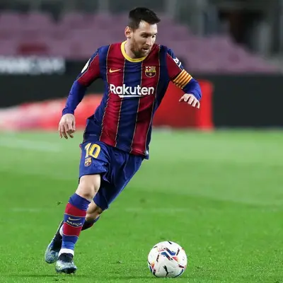 Latest Lionel Messi's Outfits #8