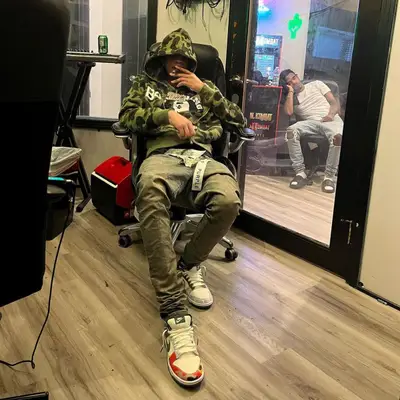 Stunna 4 Vegas's Top 5 Outfits #4