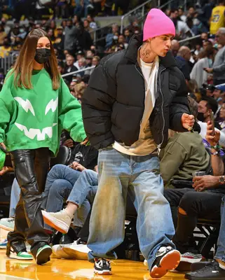 Justin Bieber's Top 5 Outfits #4