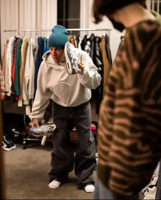 Justin Bieber's Top 5 Outfits #3