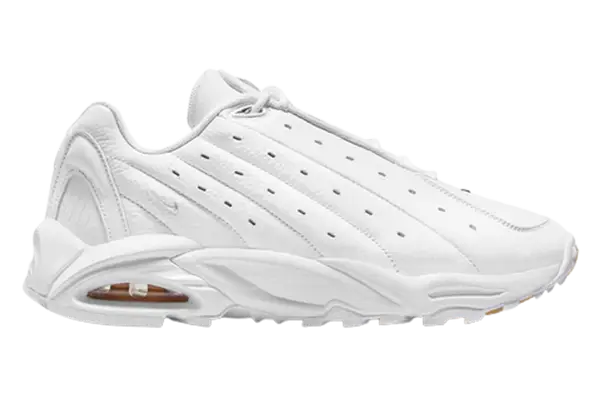 Sneakers in Drake’s closet