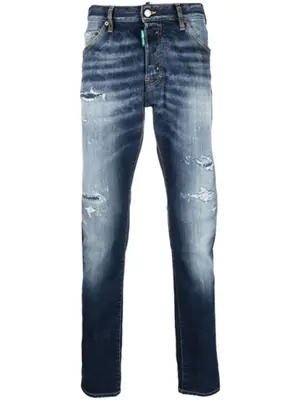 Jeans in Lionel Messi’s closet