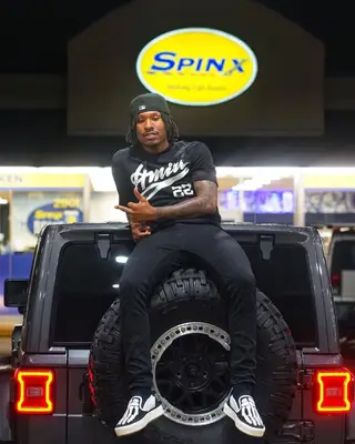 Duke Dennis's Top 5 Outfits #4