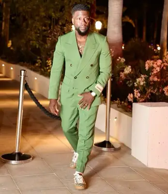 Latest Kevin Hart's Outfits #8