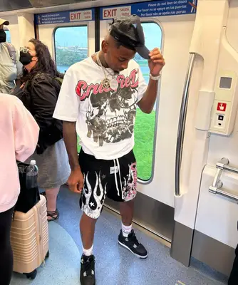 Latest Funny Mike's Outfits #6