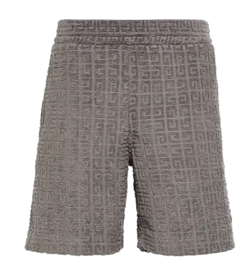 Shorts in King Cid’s closet