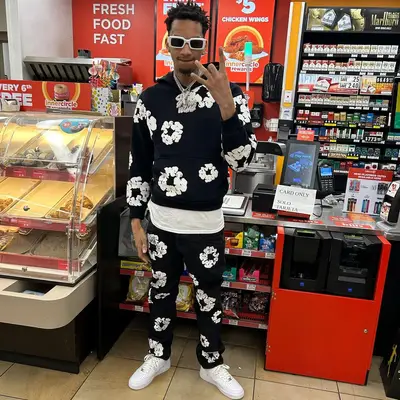 Latest Stunna 4 Vegas's Outfits #8