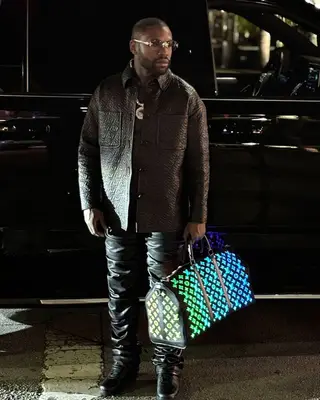 Latest Floyd Mayweather's Outfits #8