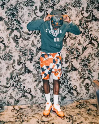 Latest A Boogie Wit Da Hoodie's Outfits #8