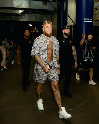 Latest Jake Paul's Outfits #2