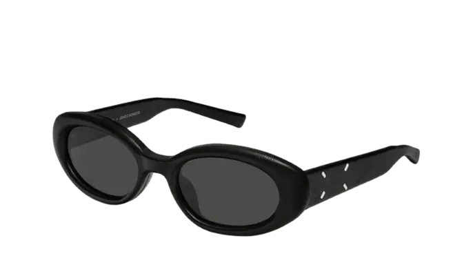Eyewear in Offset’s closet