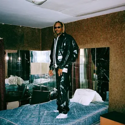 Latest Future's Outfits #6