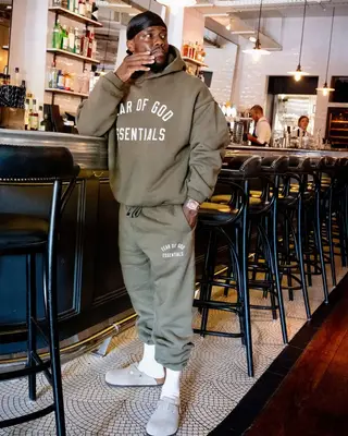 Latest Kevin Hart's Outfits #1