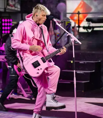 Machine Gun Kelly's Top 5 Outfits #1