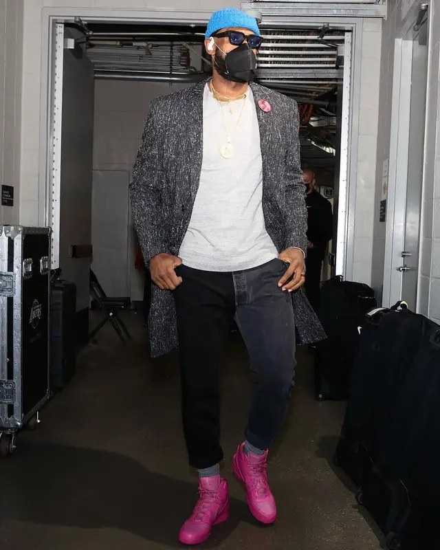 LeBron James outfit in Represent, Louis Vuitton, and Henry Mask, 2021