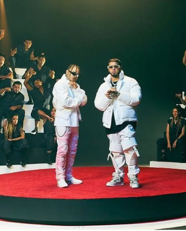 Anuel AA outfit in Revenight, 2021