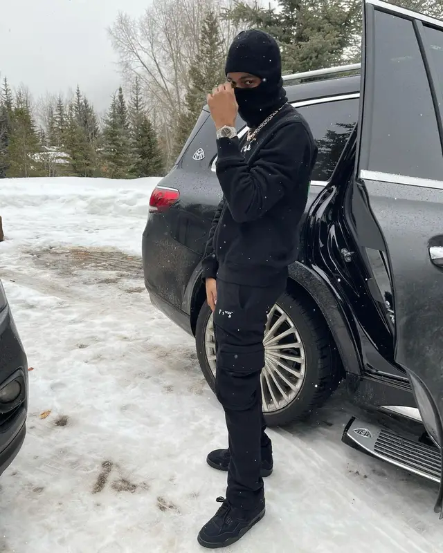 Key Glock outfit in Off-White and Jordan, 2021