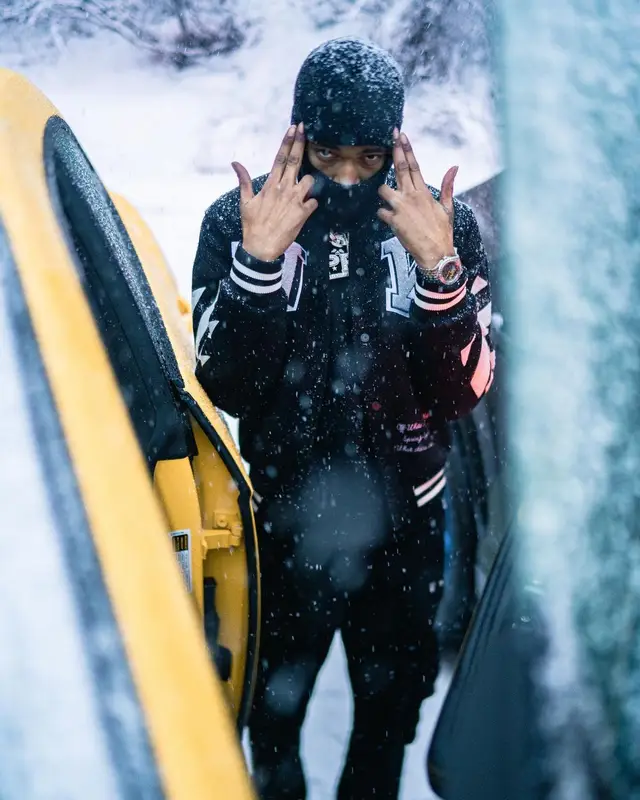 Key Glock outfit in Off-White and Jordan, 2021