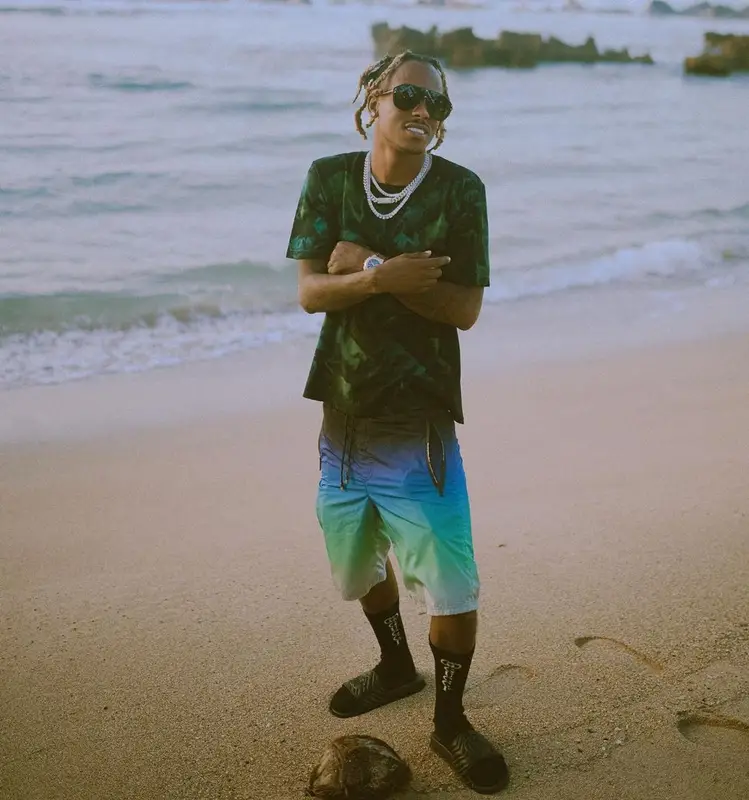 Rich The Kid outfit in Givenchy, Fendi, and Gucci, 2021