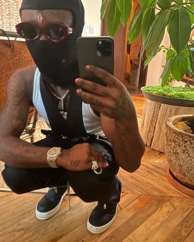 Lil Uzi Vert outfit in Rick Owens and Elliot Eliantte, 2021