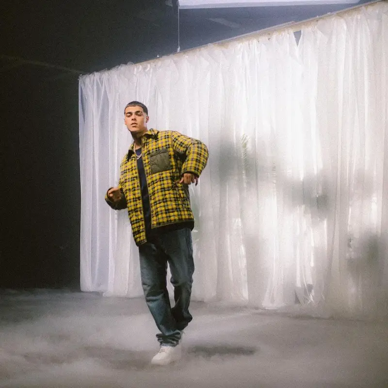 Lunay outfit in Burberry, Loewe, and Nike, 2021