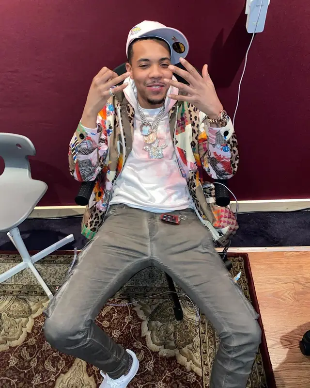 G Herbo outfit in Sacai, Nike, and New Era, 2021