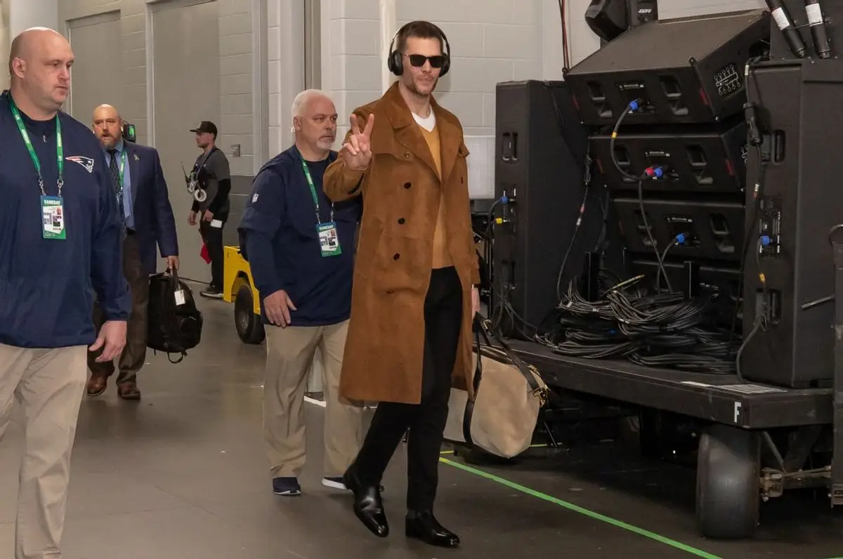 Tom Brady outfit in Tom Ford, 2021