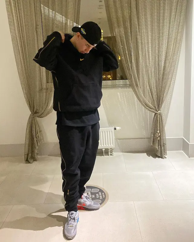 Obladaet outfit in Nike, Obladaet Merch, and Drake Merch, 2021