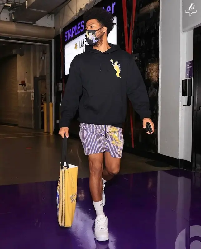 Quinn Cook outfit in Active Dreamers and Nike, 2021