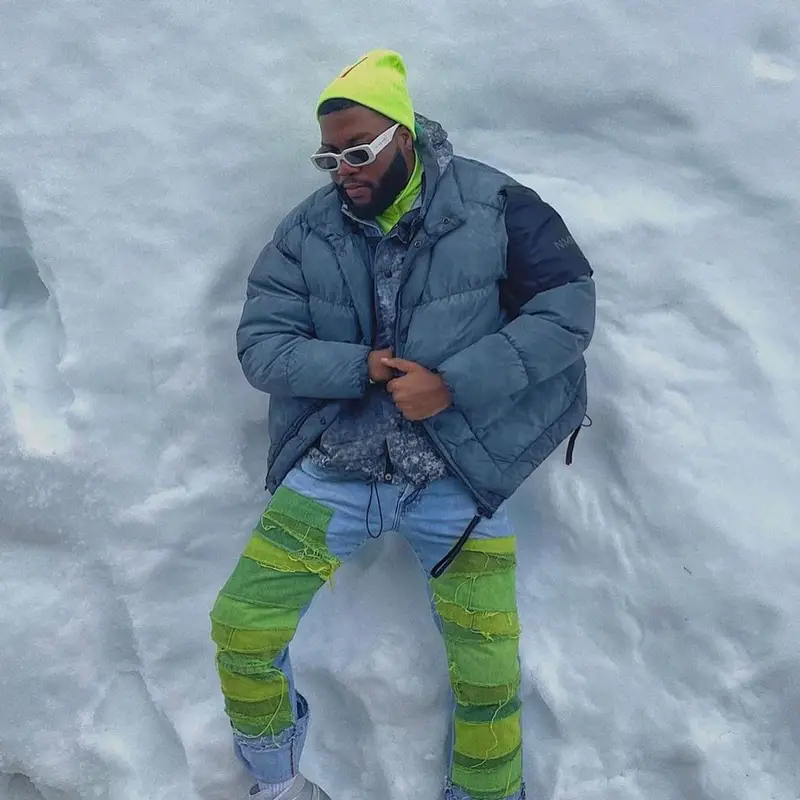 Khalid outfit in Nemen, Bonnie Clyde, and Prada, 2021
