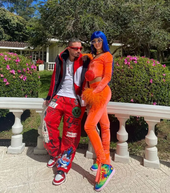 J Balvin outfit in Supreme, Balenciaga, and The North Face, 2021