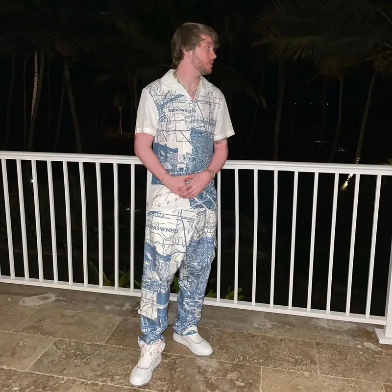 Murda Beatz outfit in Renowned LA and Dior, 2021