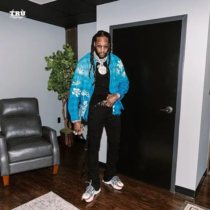 2 Chainz outfit in Amiri and Riva LA Clothing , 2021