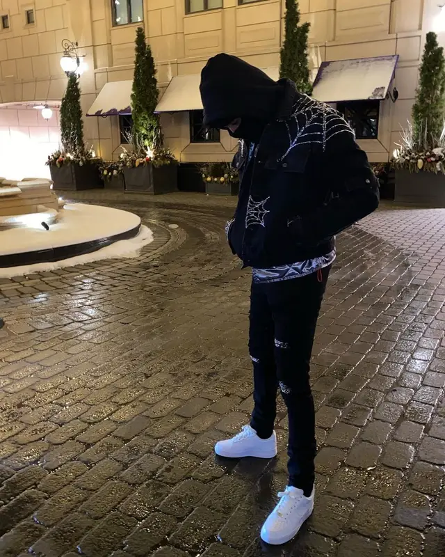 G Herbo outfit in Spider Worldwide and Nike, 2021
