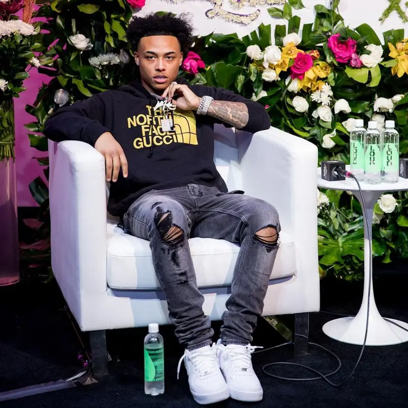 Luh Kel outfit in Gucci, Nike, and The North Face, 2021