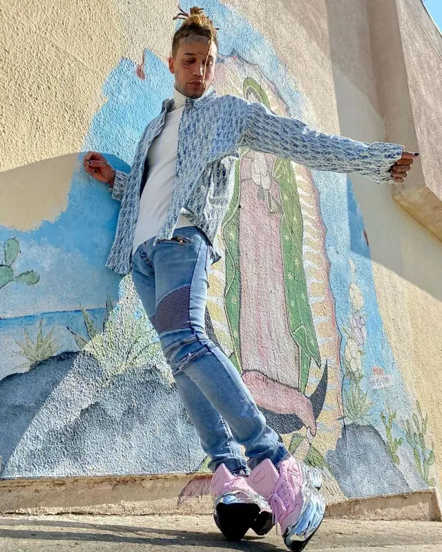 Kid Buu outfit in Dior, Balmain, and Adidas, 2021